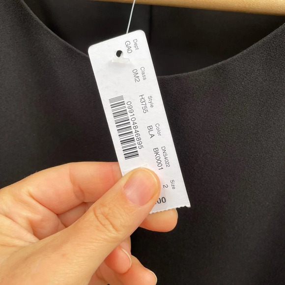 J Crew Black Scoop Neck Tank Top, BNWT, size 2 - Picture 13 of 13